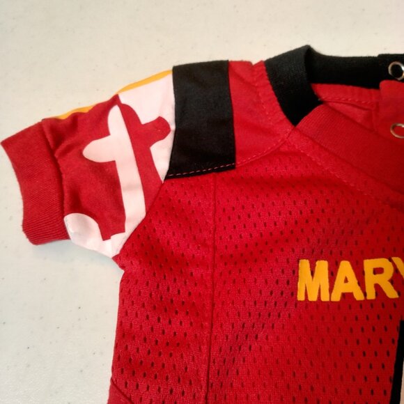 University of Maryland Outfit Baby 0-3M Fast Asleep Romper Terrapins Football - Picture 8 of 14